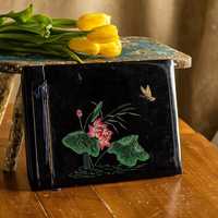 Piękny album z laki z Ha-noi lilia