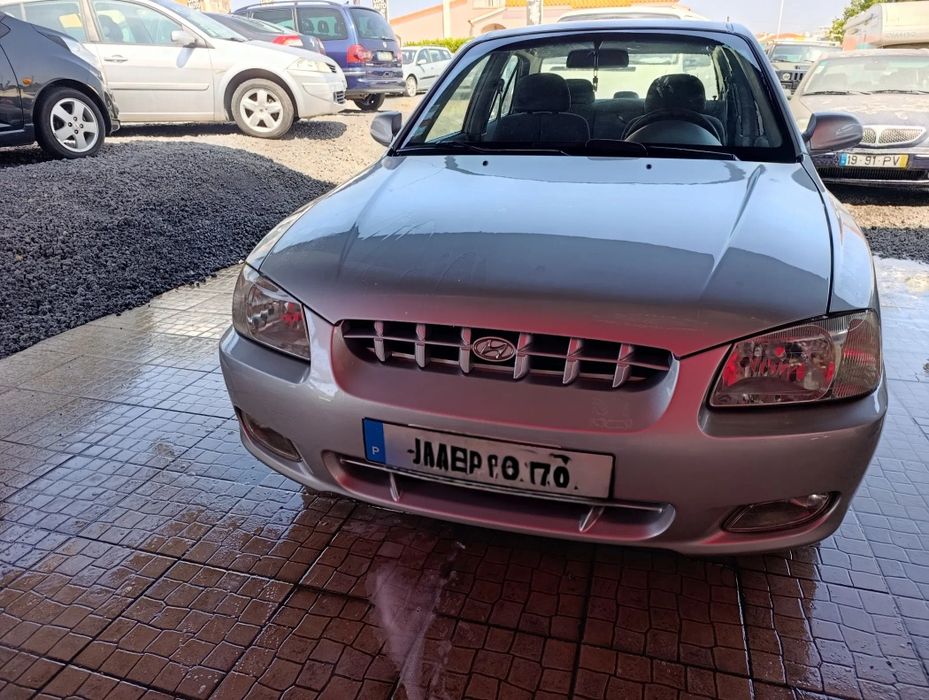 Hyundai accent 1.3 2001