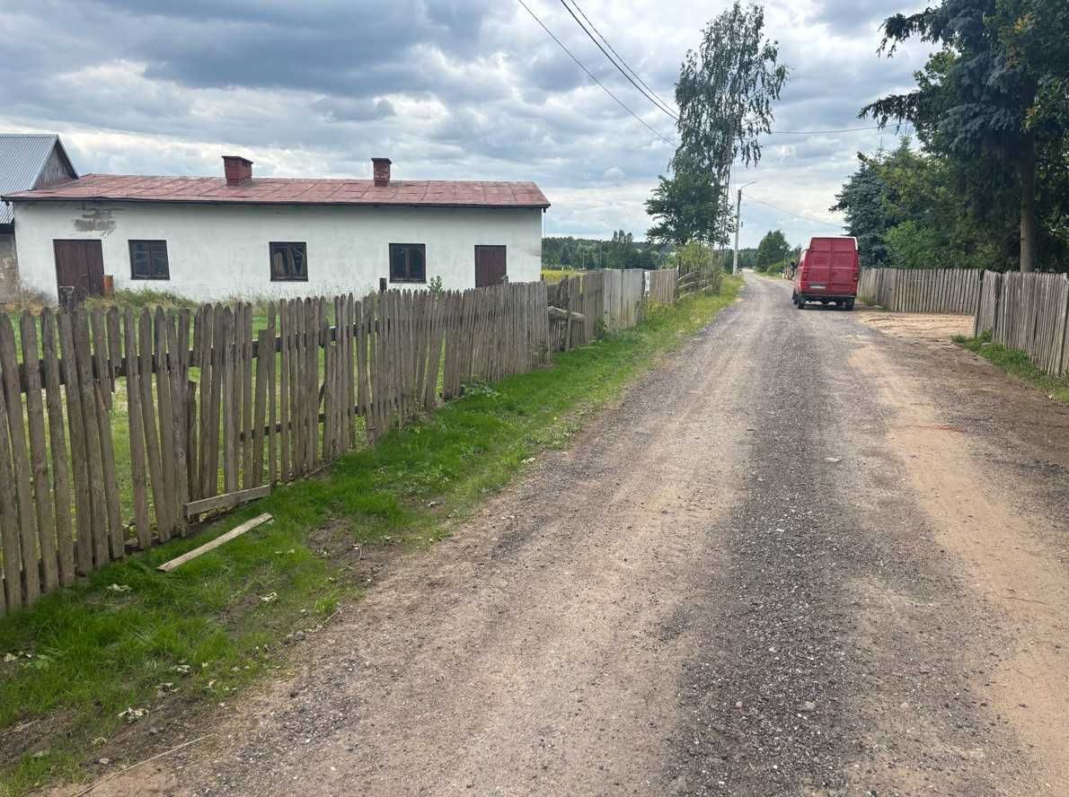 Działka 3 707 m2 z zabudowaniami w mieście Brok