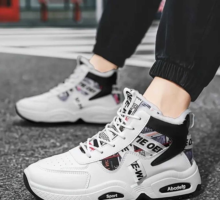 Кросівки зимові білі з хутром, стильні зимові кросівки унісекс