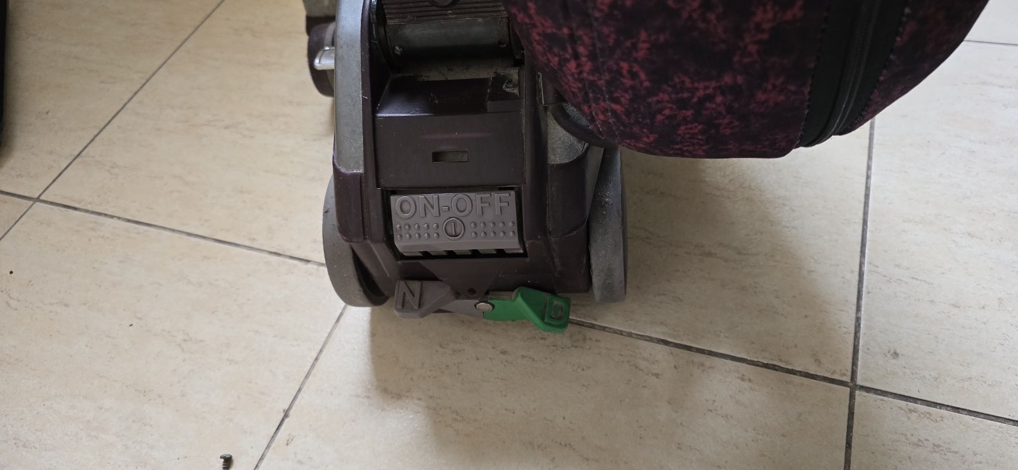 Porządny odkurzacz hotelowy do dywanów i nie tylko