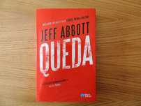 Livro Queda de Jeff Abbott