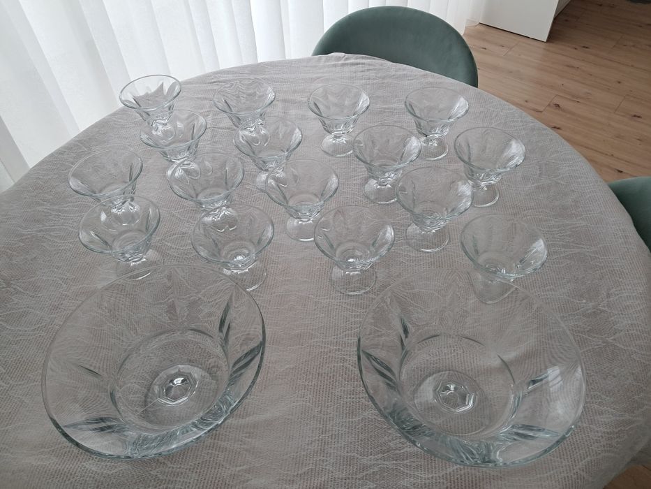 2 Taças Grandes e 16 Taçinhas Novo