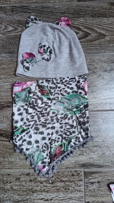 Zestaw czapka i chusta 3-6 miesięcy wiosna
