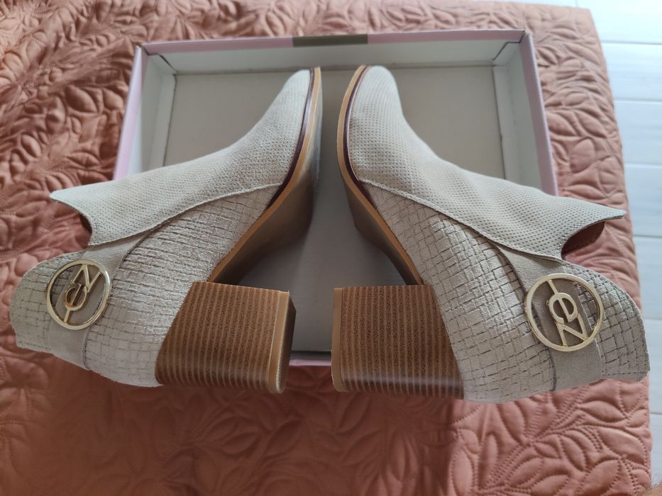 Botins mulher tamanho 36