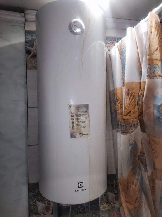 Бойлер Electrolux 80 литров.