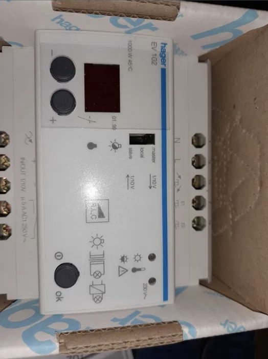 Hager EV102 - Sciemniacz zdalny (Nowy)