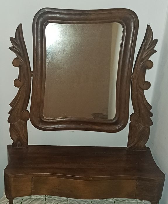 Penteadeira antiga