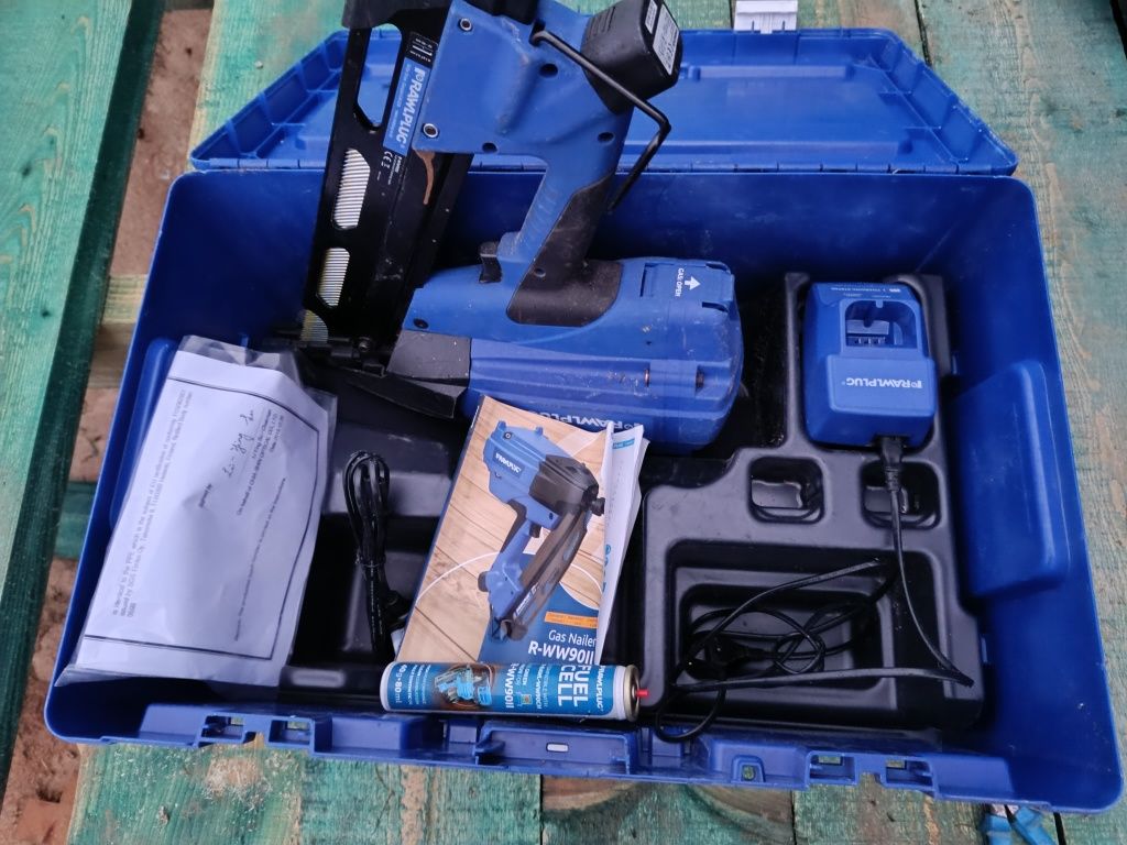 Rawlplug R-WW90II Gwoździarka gazowa do drewna