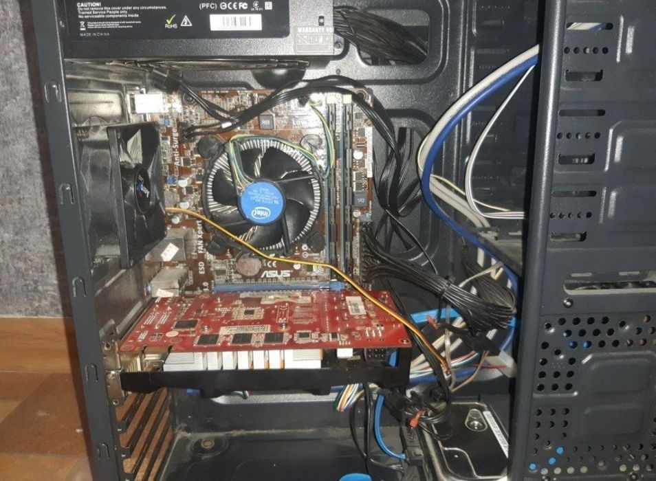 Компьютер продаю Терміново