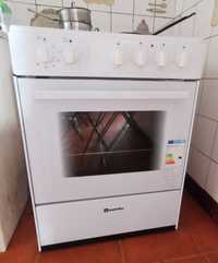 Fogão MEIRELES E 604 W.1 (Elétrico de Vitrocerâmica - 60 cm - Branco)