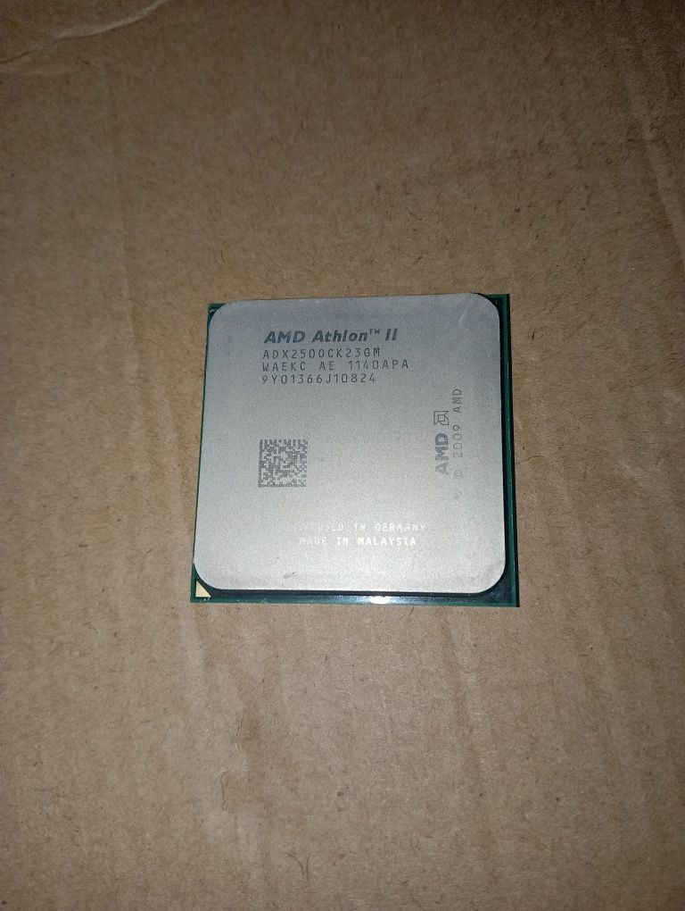 Процесор AMD Athlon II X2 240