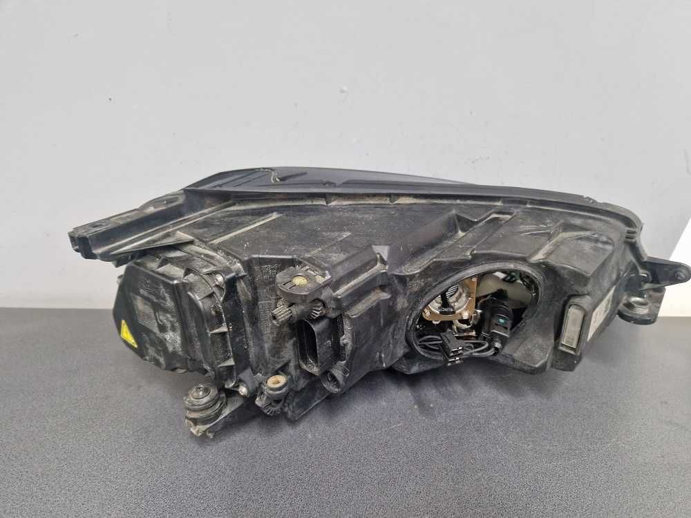 Volkswagen Golf 7 VII 5G1 12r.- Lampa Przód Lewa Xenon