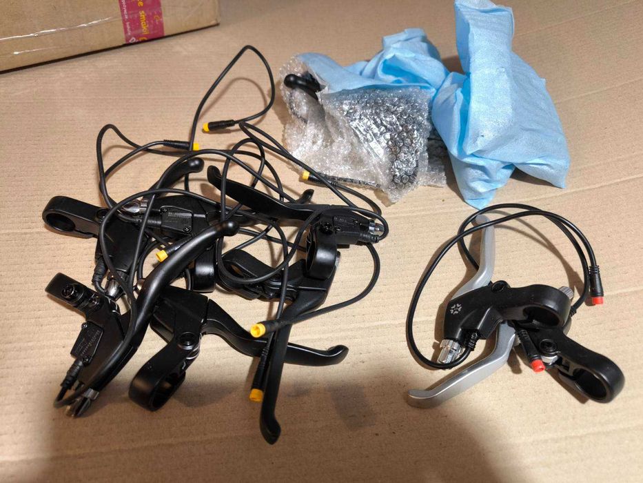 Ручки тормоза для электровелосипеда двух и трех пиновые