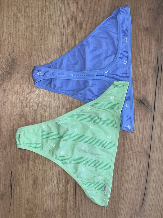 Жіночі трусики-стрінги Atlantic (бавовна), розміри S та M