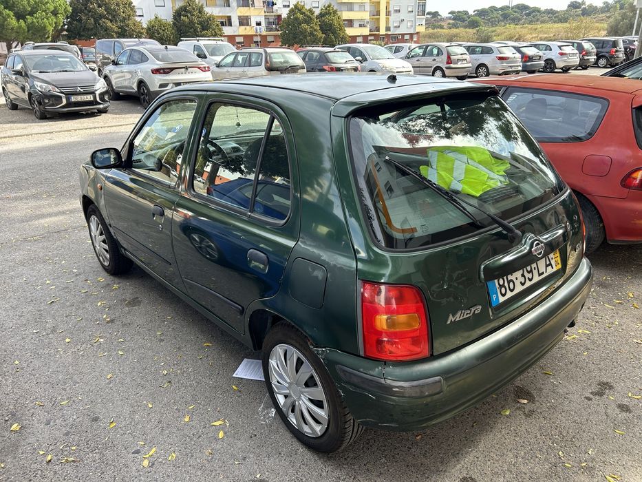 Nissan micra 1.3 baixa quilometragem