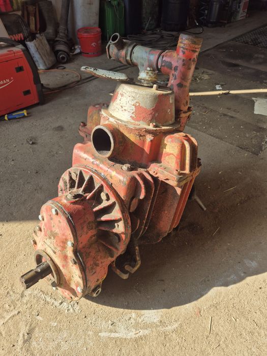 Pompa ssąco/tłoczącą beczkowóz