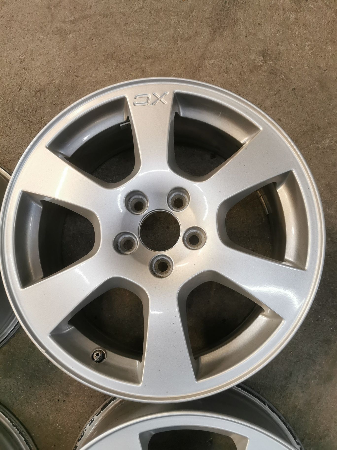 Felgi aluminiowe 17" ET55 7.5J VOLVO
