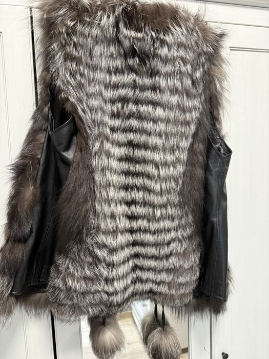 Bezrękawnik futro z lisa