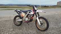 AJP PR5 enduro 250