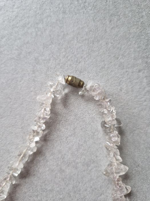 Śliczny naszyjnik z kryształami górskimi, okazja!