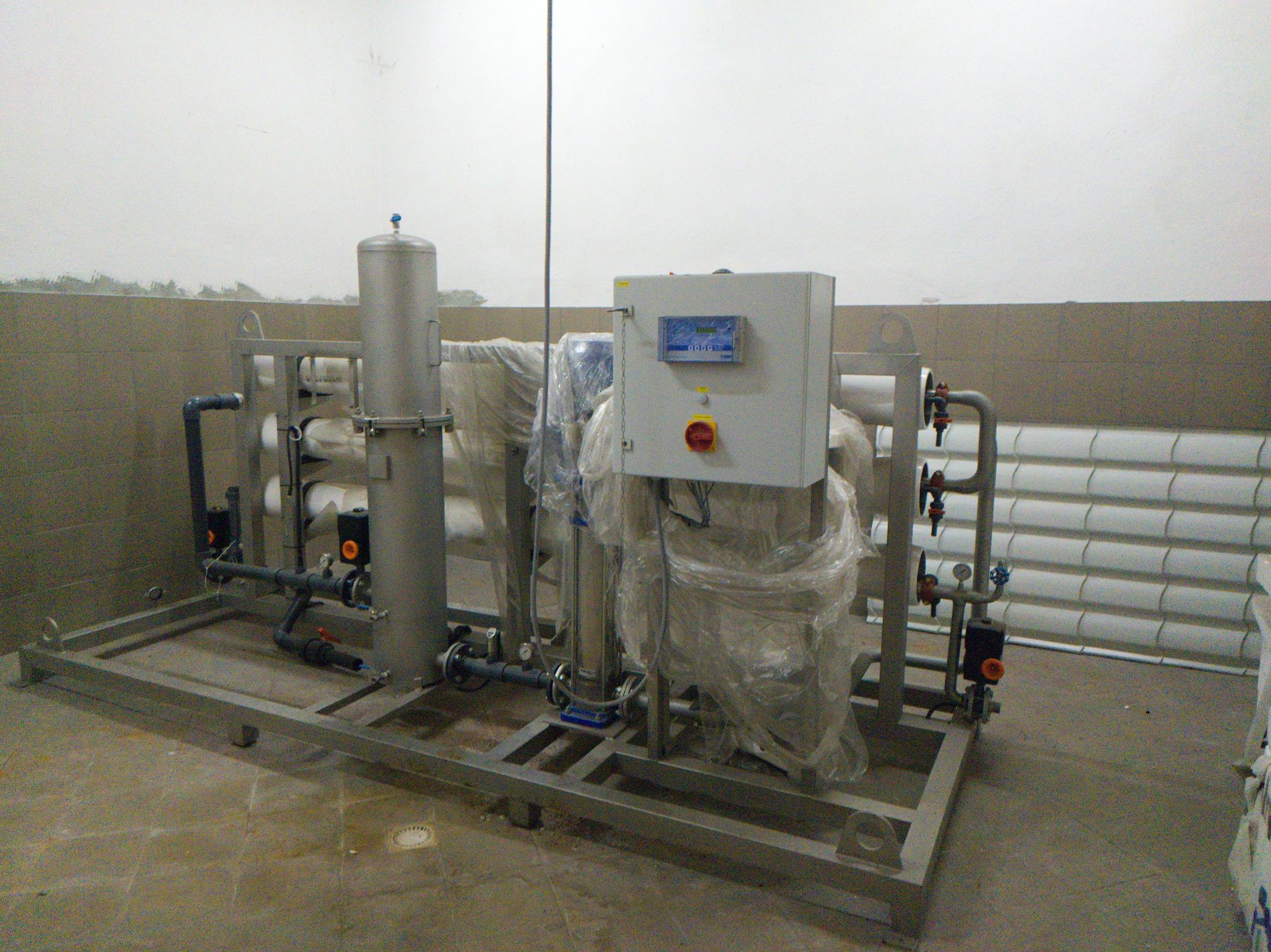 Przemysłowa odwrócona osmoza UO 4000 BWT/ stacja uzdatniania wody.