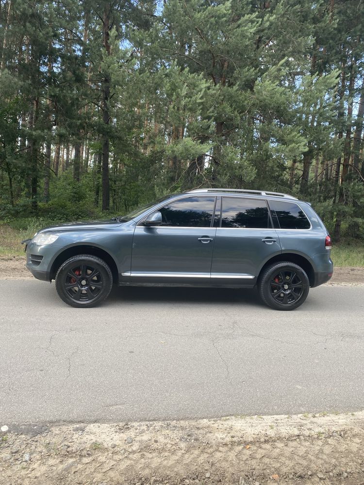 Volkswagen Toureg 3.0TDI без пневми
