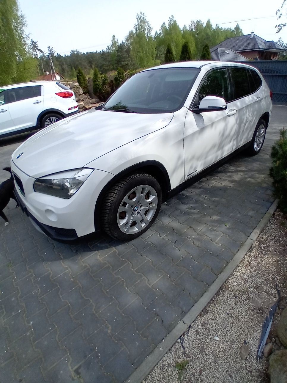 Sprzedam BMW X1.