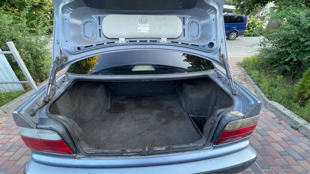 Bmw e36 1.8 avtomat на ходу