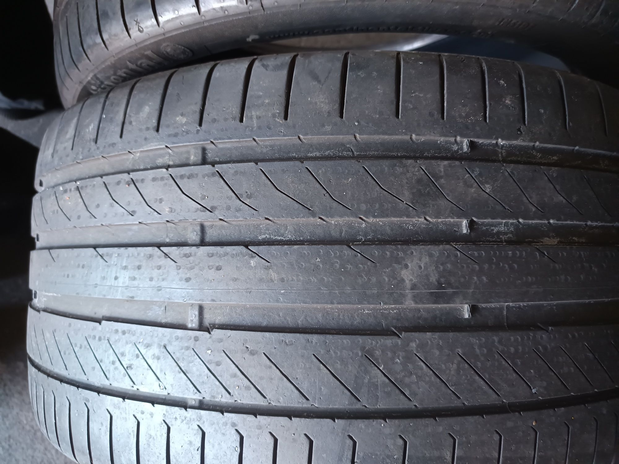 Opony 285/30 r21 Continental jak nowe