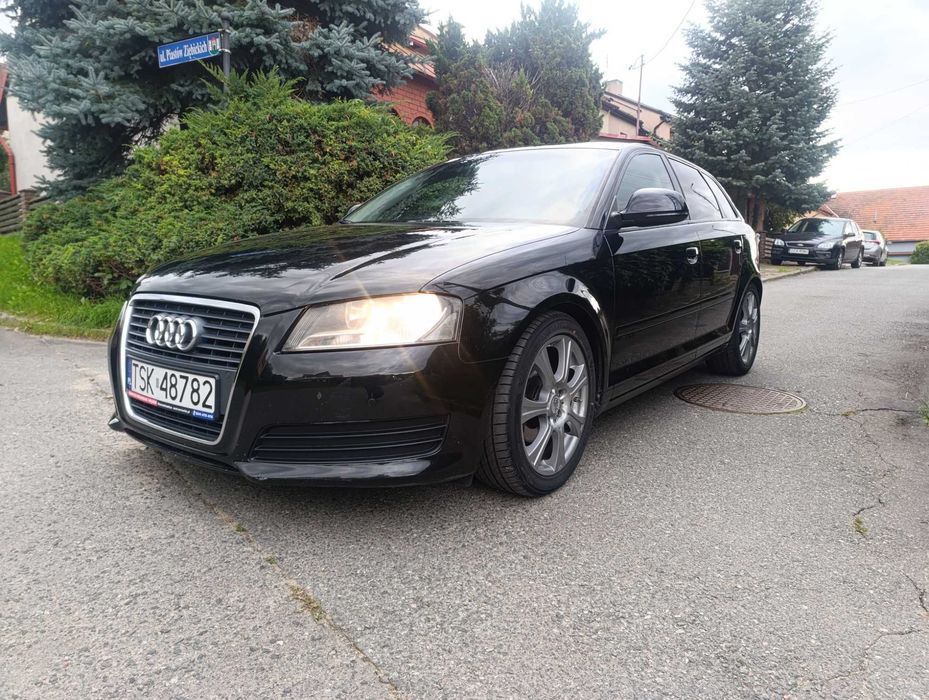 Audi A3 8P LIFT 1.9 TDI Sportback Czarna Alu Tempomat Navi PDC