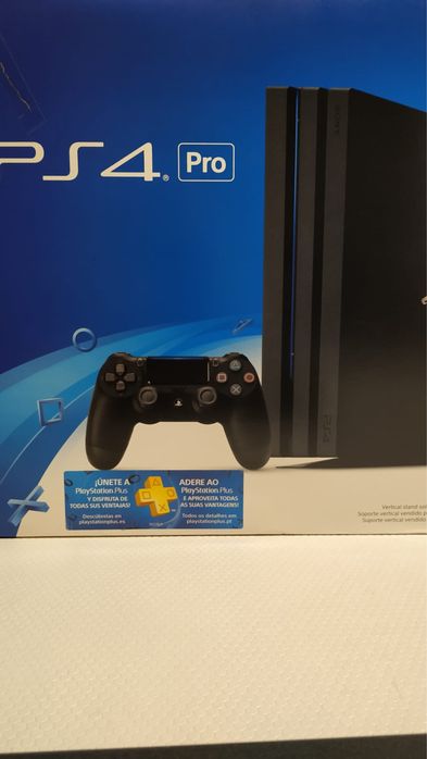 Playstation 4 PRO 1 TB + 1 comando + 1 jogo + auscultadores