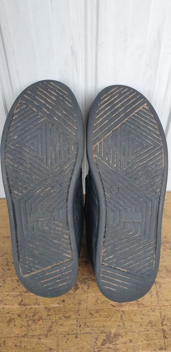 Туфли на мальчика 35 р/р