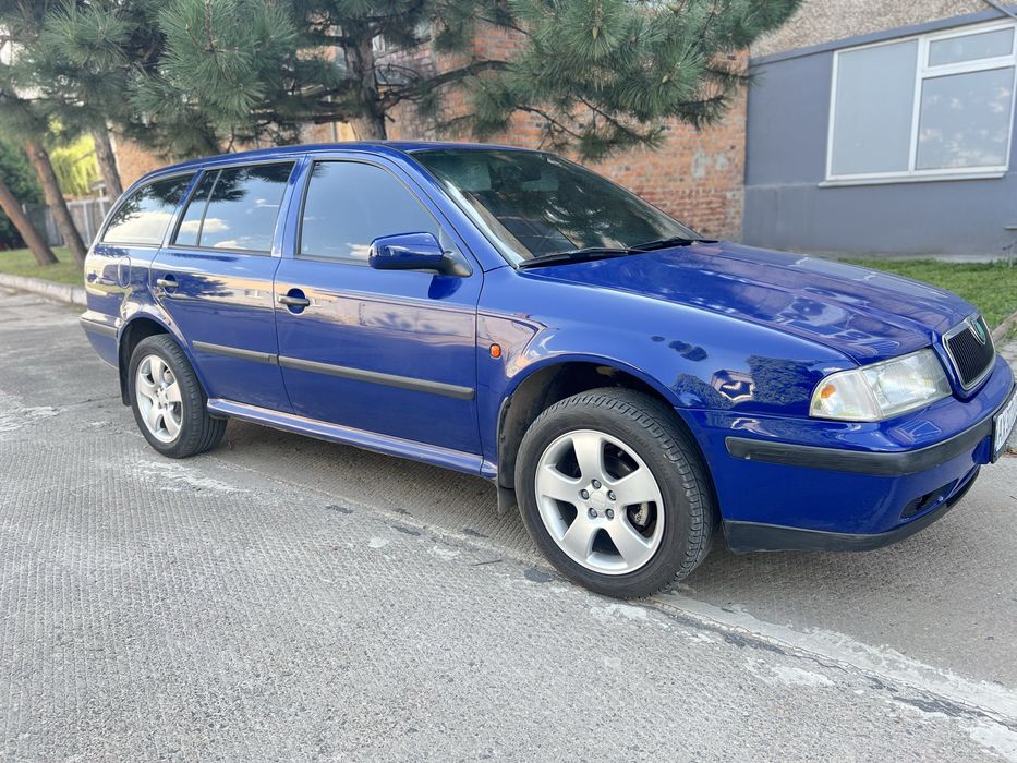 Octavia tour автомат гбо