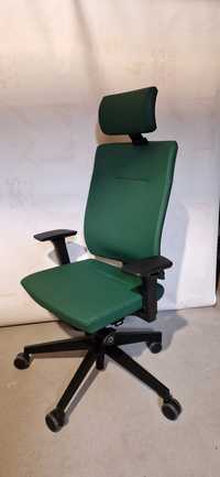 Krzesło obrotowe, fotel biurowy Xenon firmy Profim