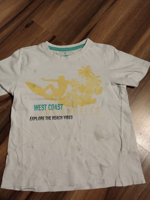 Bluzka na krótki rękaw. Rozmiar 122/128.