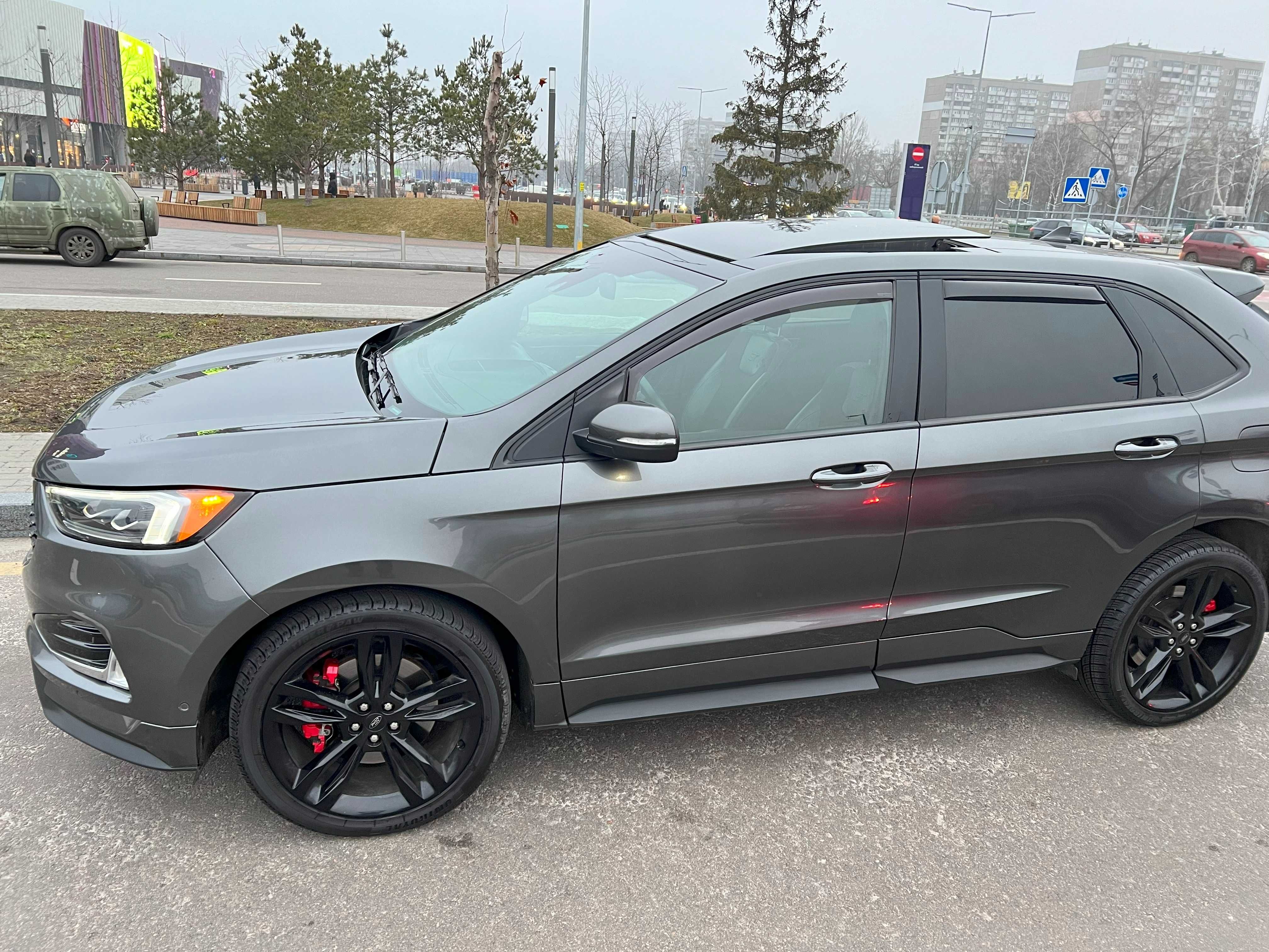 Автомобіль Ford Edge ST 2.7л Ecoboost 2020 року, Twin-Turbo, 340 k/c