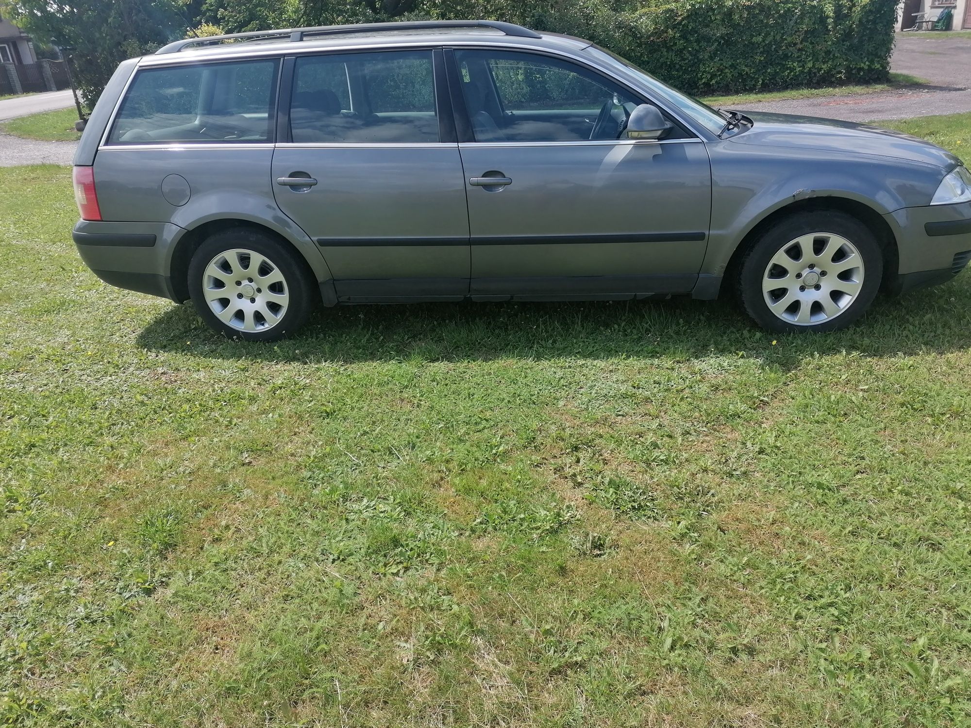 VW Passat 1.9 tdi 2005r