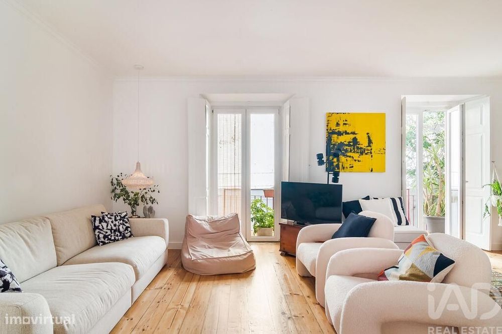 Apartamento T6 em Penha de França de 259,00 m2