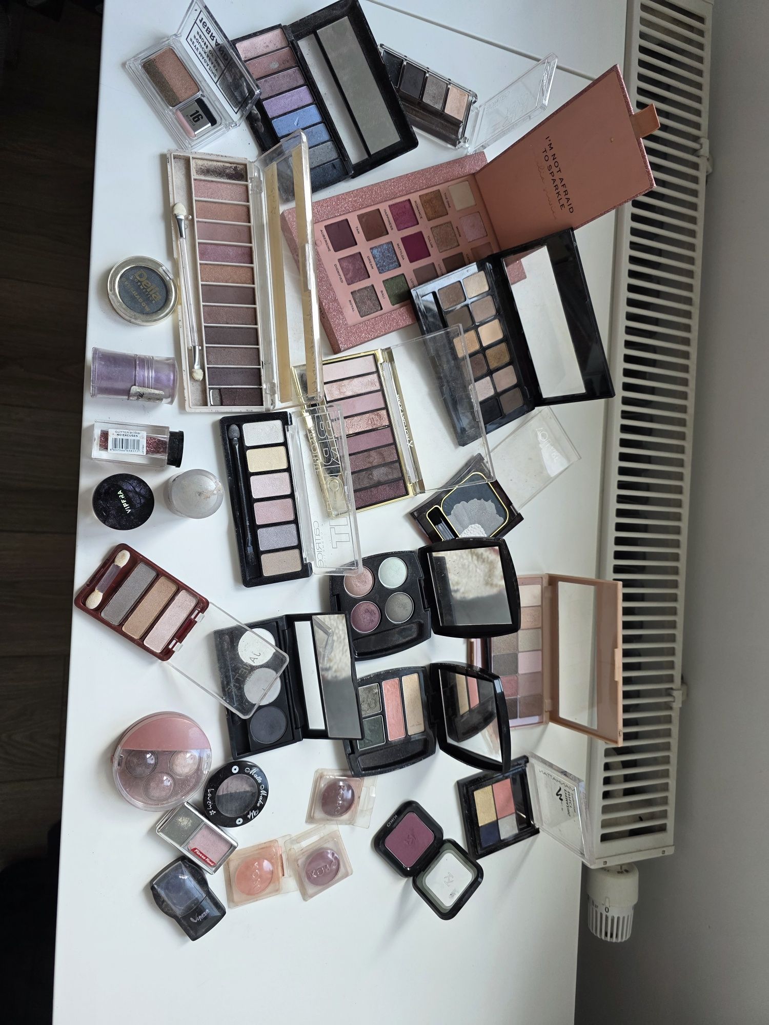 Cienie do oczu max factor maybelline revolution