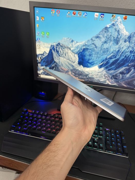 iPad 5 32 ГБ Wi-Fi Ідеальний Планшет