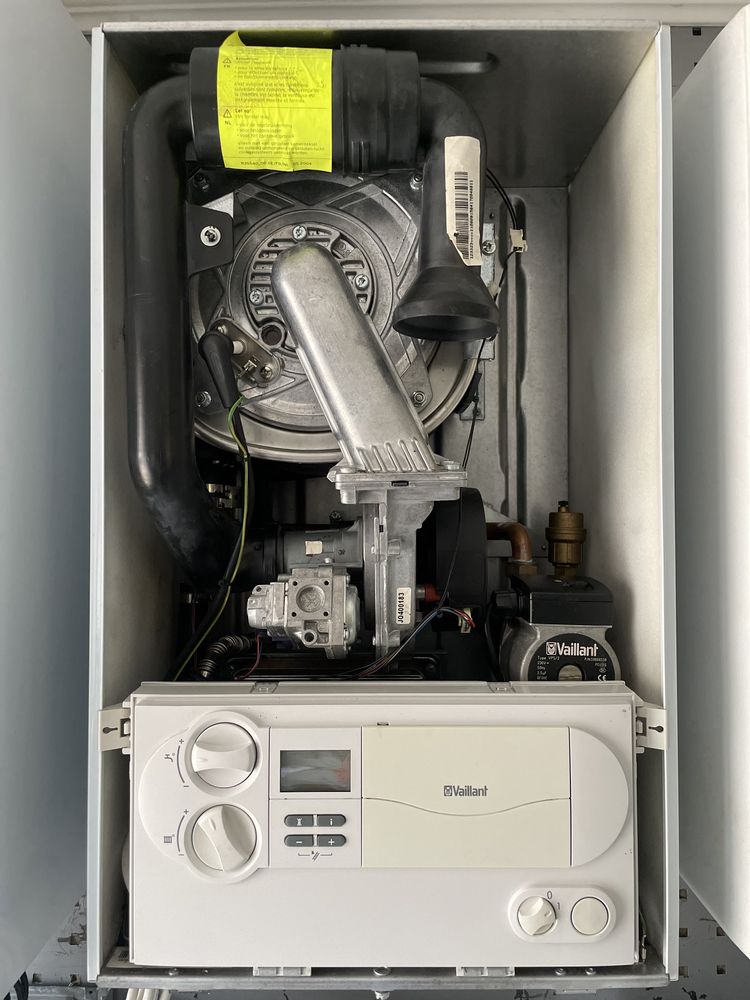 Газовый котел Vaillant т-7c Гарантией