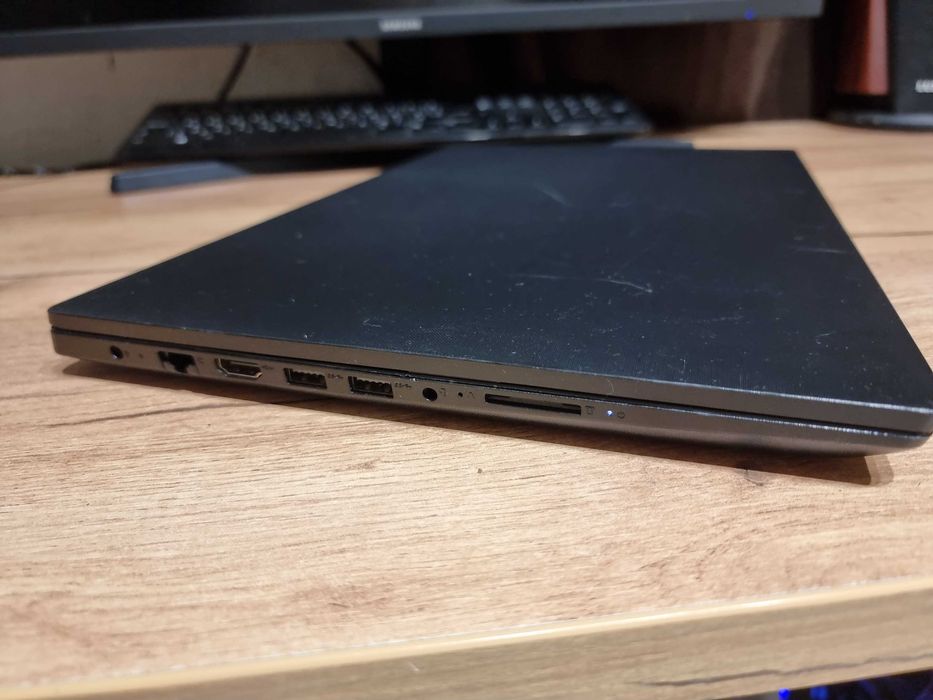 Ноутбук Lenovo V145/ 15.6 Full HD/AMD A6-9225/8GB DDR4/SSD/АКБ 3-4 год