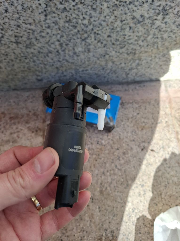 Bomba de esguicho carro