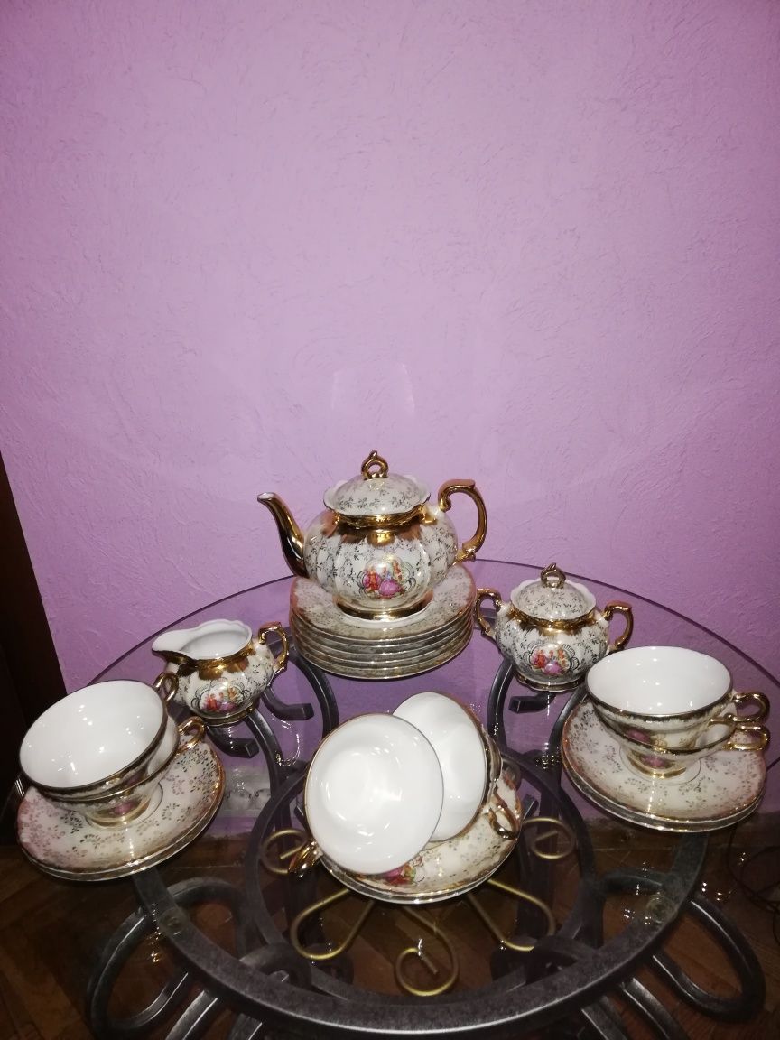 Чайный сервиз на 6 персон Фарфоровый