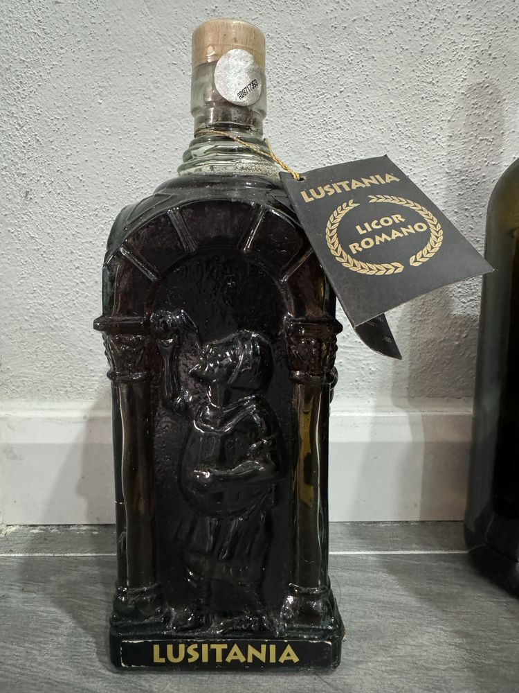 Licores- Romano e menta e poejo