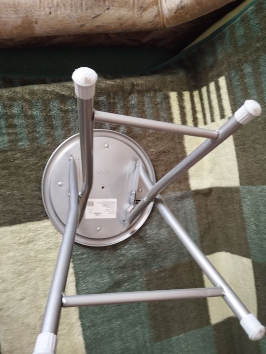 Табурет раскладной Button