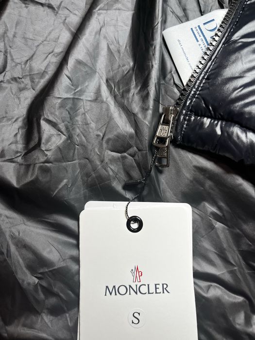 Пуховик курточка Moncler Maya