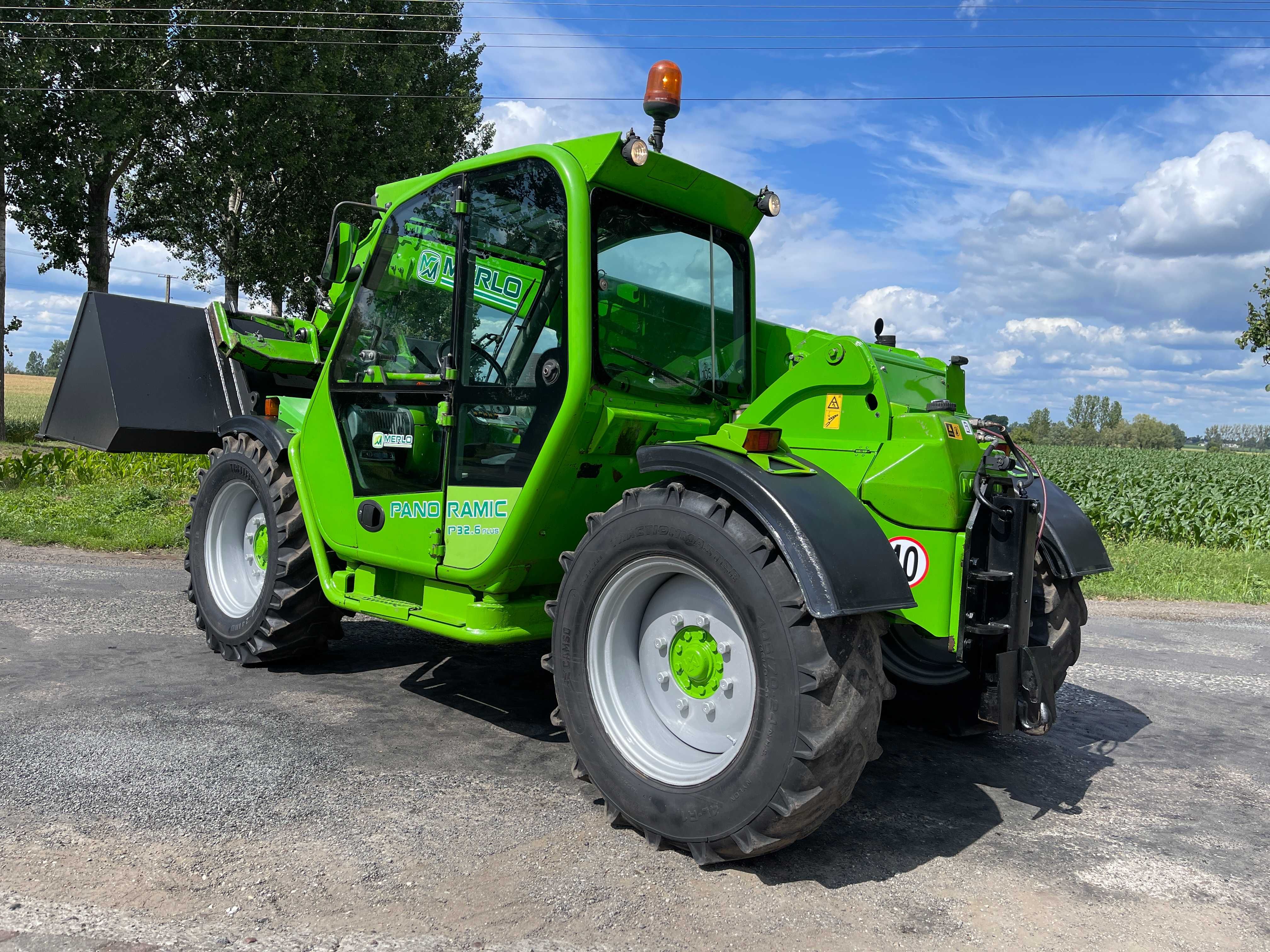 Ładowarka teleskopowa Merlo 32.6 Niska i wąska 2M*Joystick,4X4,BRUTTO!