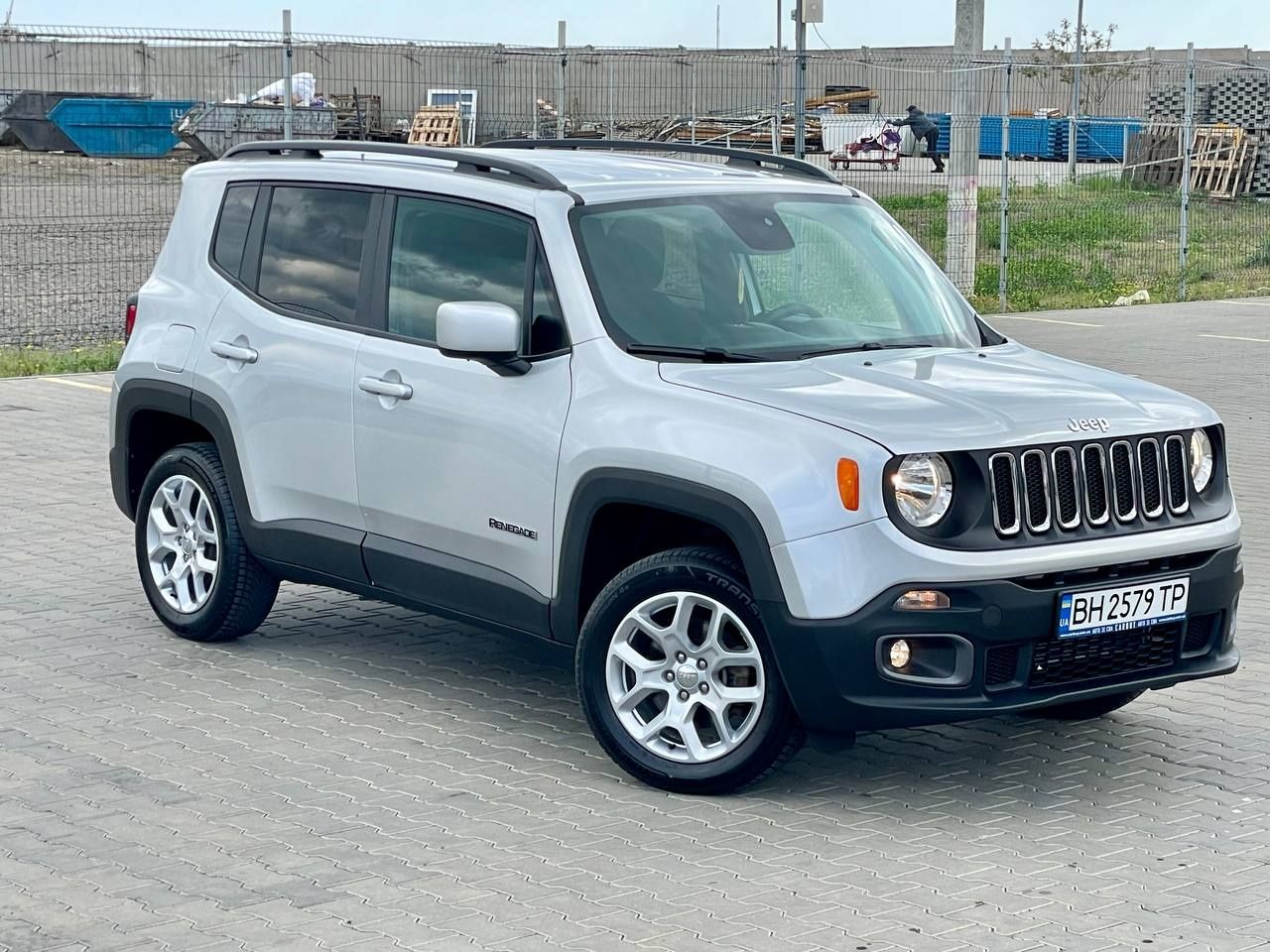 Продам Jeep renegade